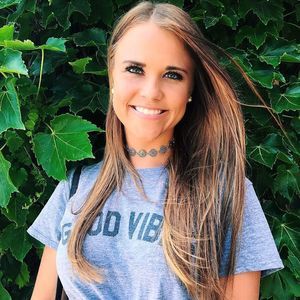 Meet your Posher, Jillian