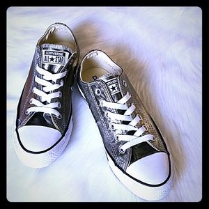 **SOLD**Converse Chuck Taylor All-Star Metallic