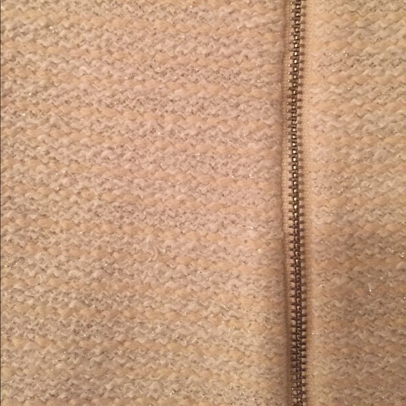 Short sleeved top - Picture 3 of 4