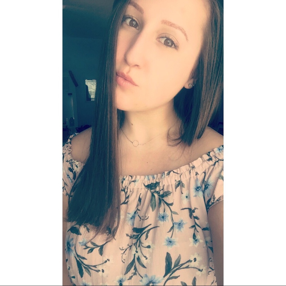 Meet your Posher, Jenna