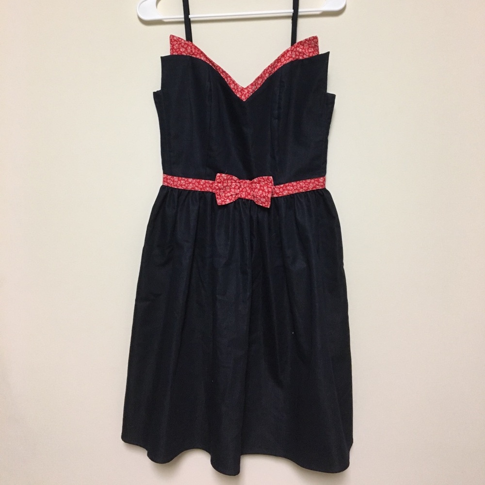 SALE - rock steady pinup dress M