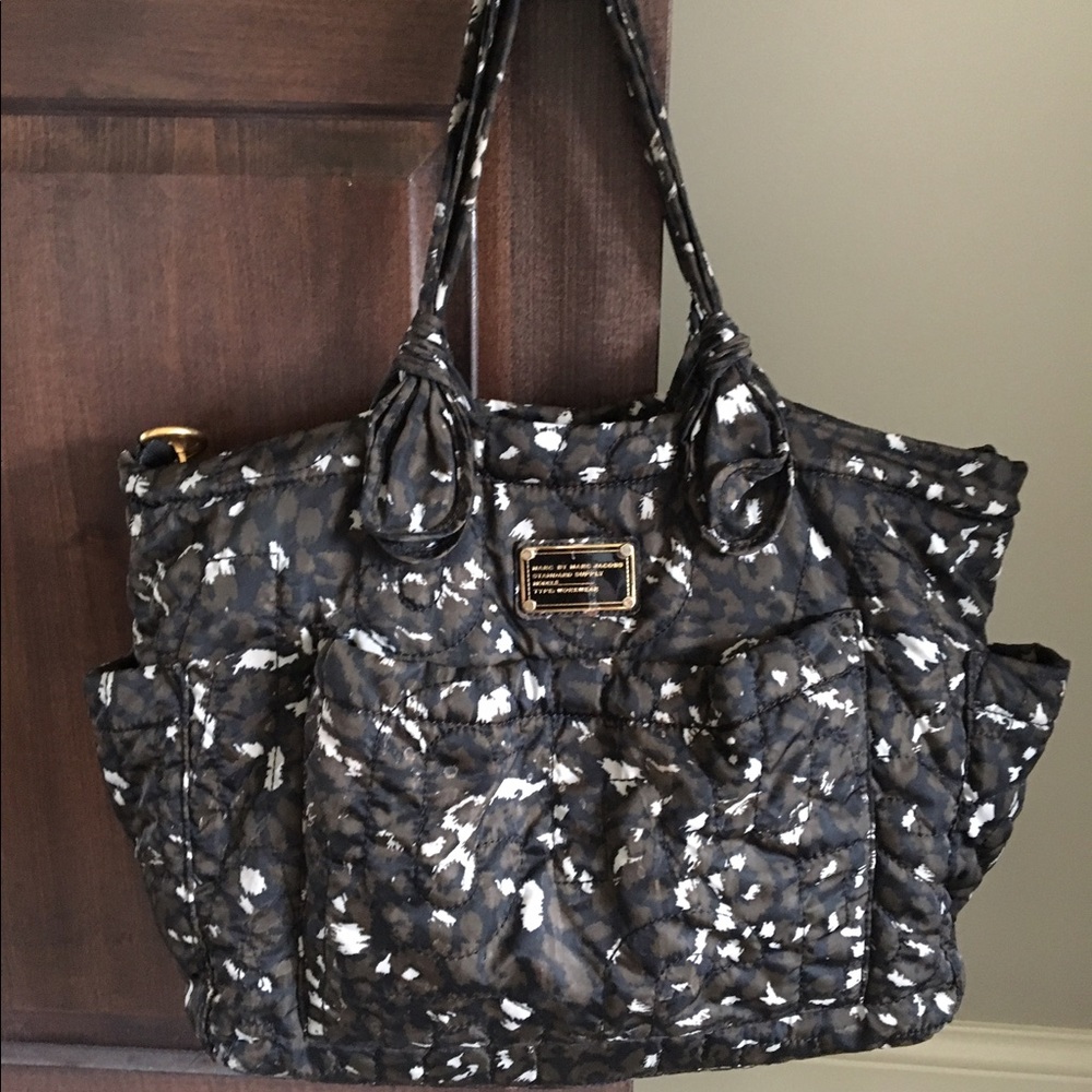 Marc Jacobs Diaper Bag + FREE pouch included