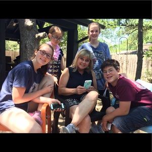 Meet your Posher, Sherry