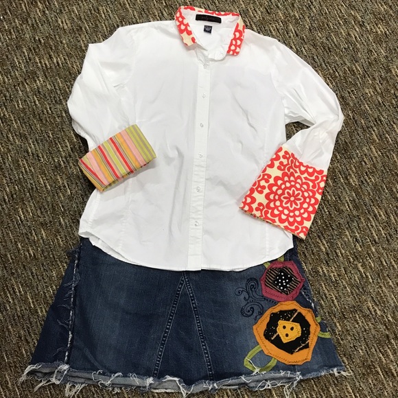 One of a kind--Artist Created Shirt button down - Picture 7 of 8