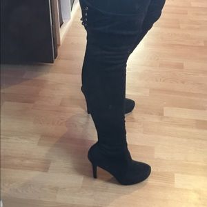 High knee suede high heel boots