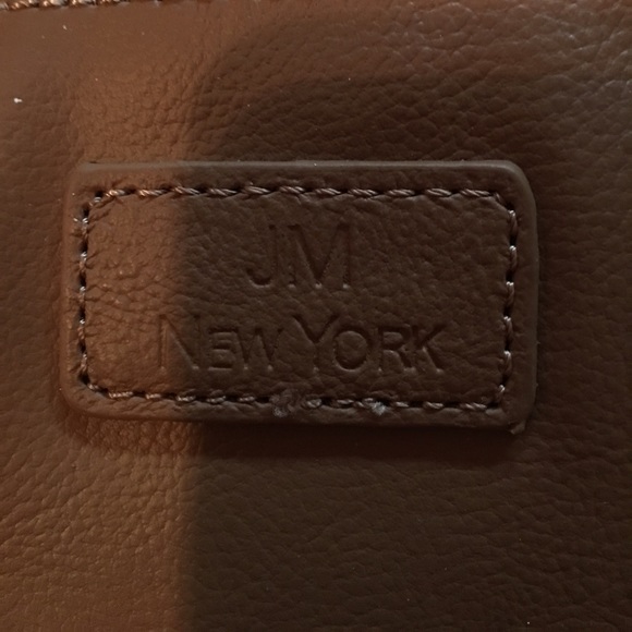 "Clothes it all" leather tote - Picture 5 of 5