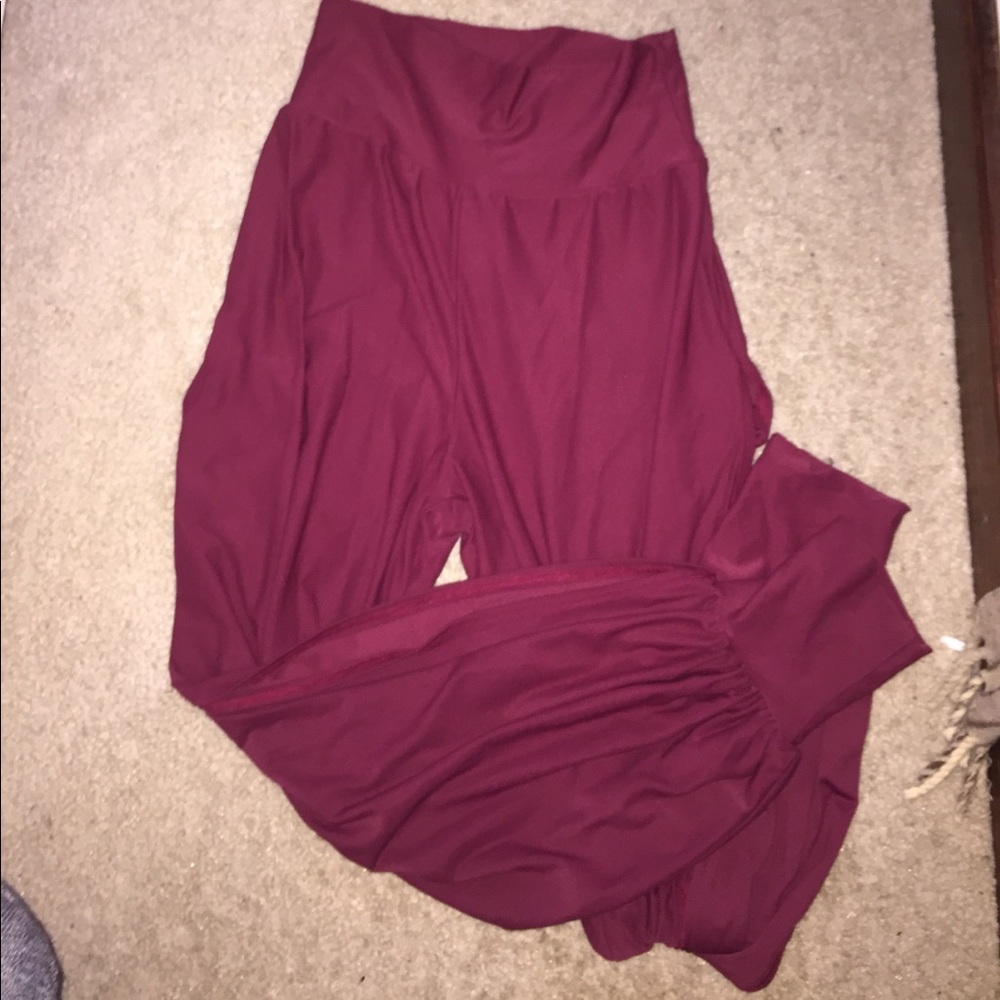 Burgundy loose pants high waisted