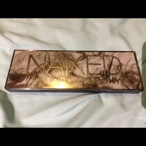 Urban Decay Smoky Naked Palatte