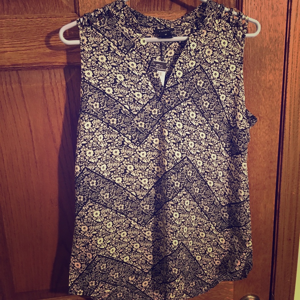 Rue21 Tank Top, Size M