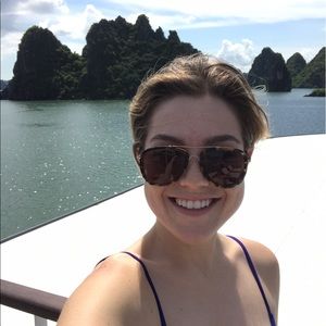 Meet your Posher, Miranda