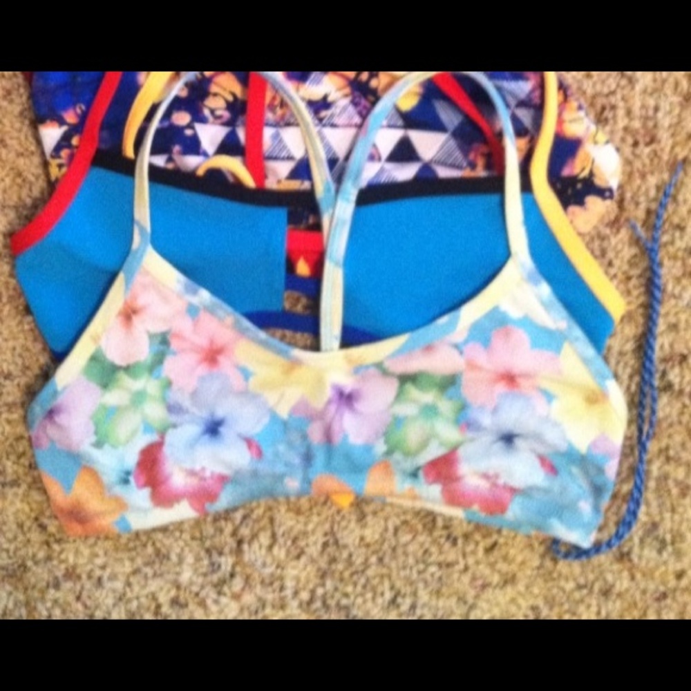 Vintage cyan aloha uni top