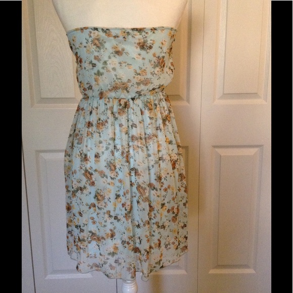 Hendii small/medium floral summer dress - Picture 3 of 5