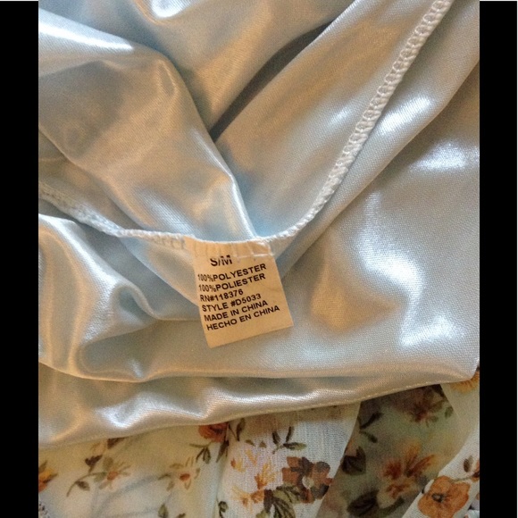 Hendii small/medium floral summer dress - Picture 5 of 5