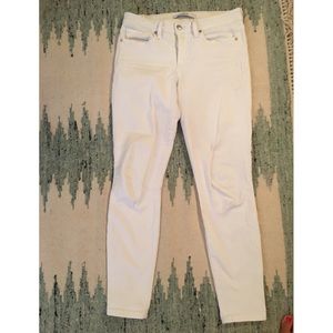 Joe's Jeans White Skinny Ankle Size 28