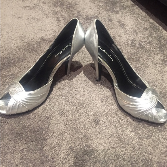 Peep toe heels - Picture 2 of 2