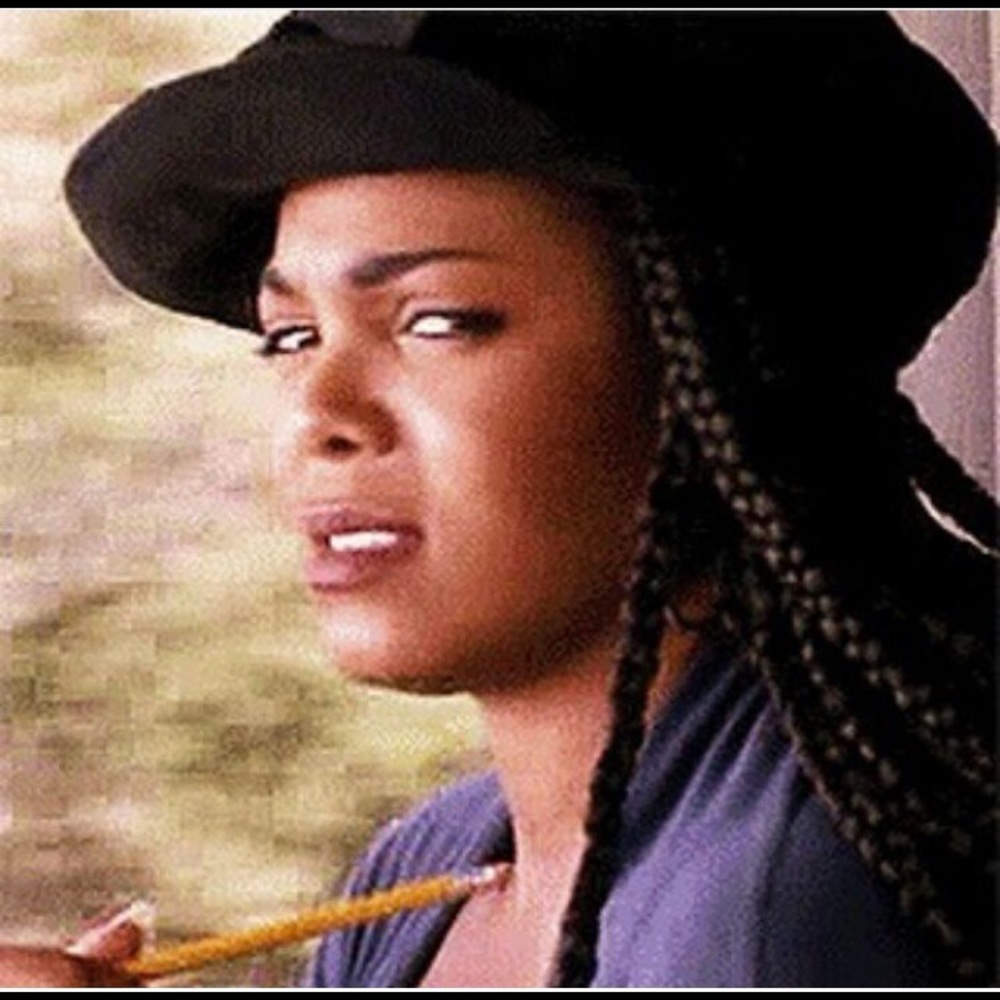 Meet your Posher, Syeeta