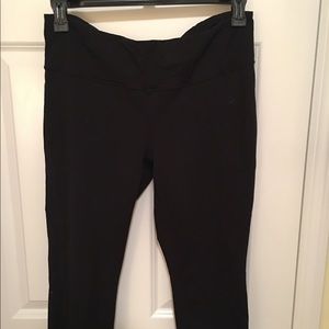 Athleta 3/4 length leggings