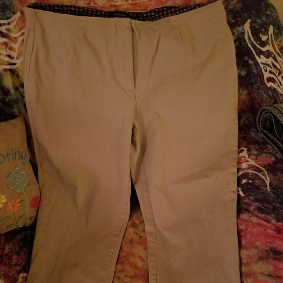 Lands' End Pants & Jumpsuits Lands End Khaki Capris Or Petite Pants