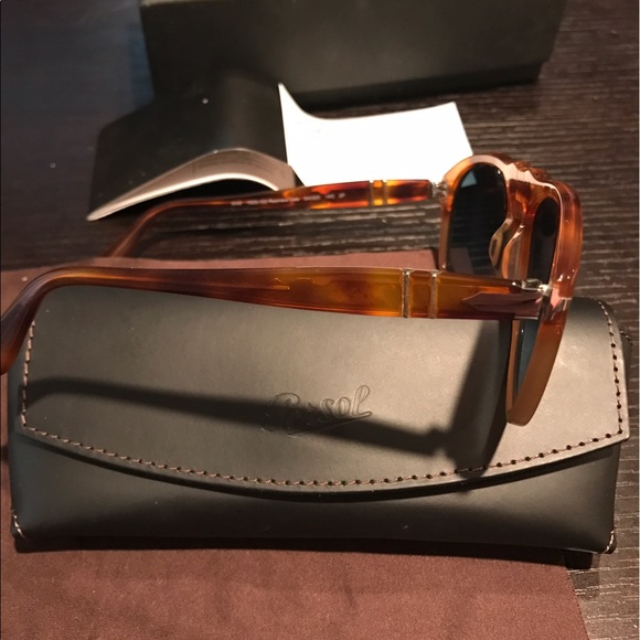Persol sunglasses - Picture 3 of 6