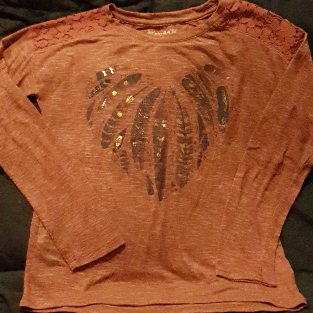 Girl's size 10 Mudd shirt