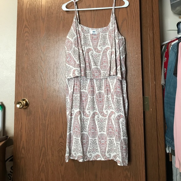 Old Navy Dresses & Skirts - Paisley printed dress