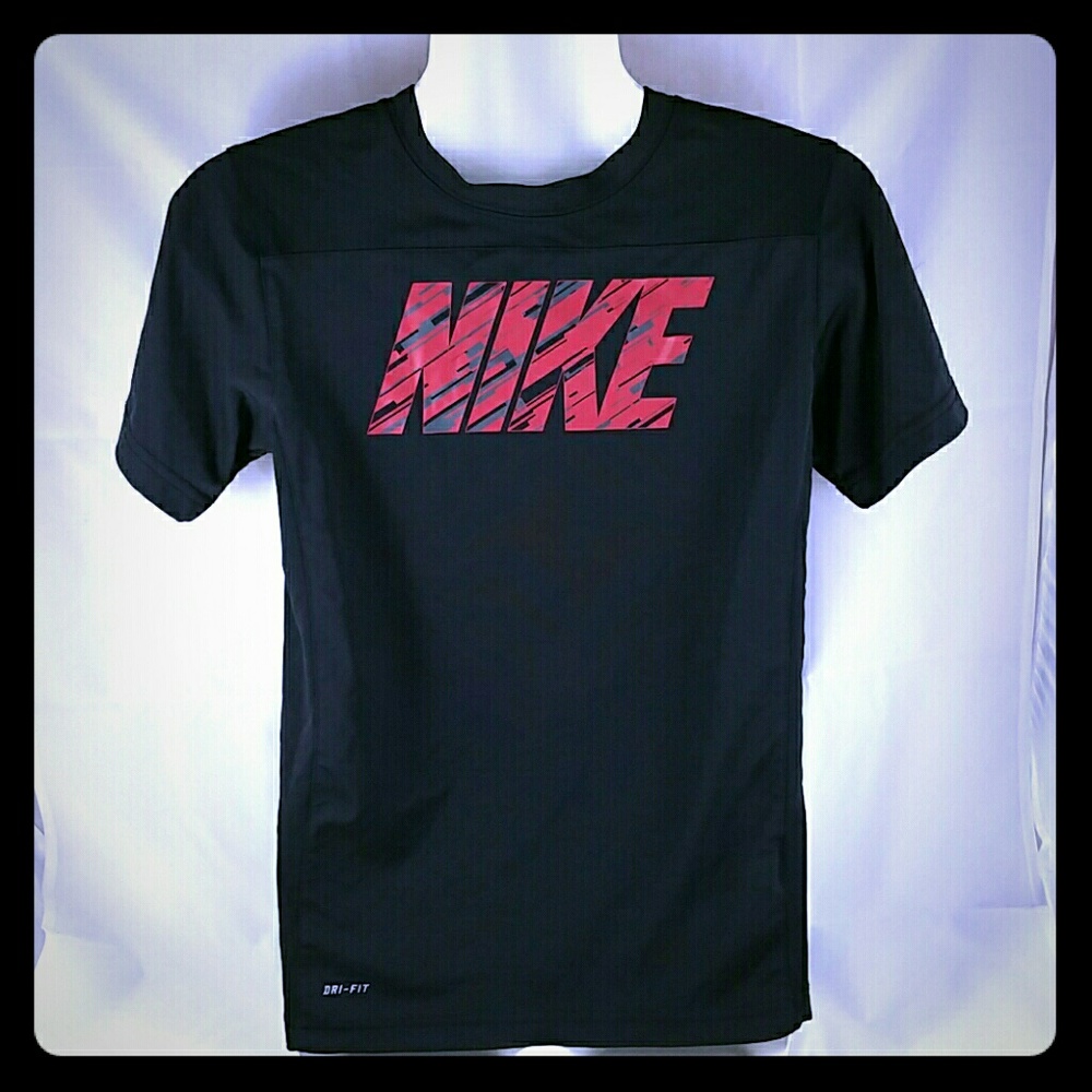 💞Host Pick💞 Youth Nike DriFit Shirt