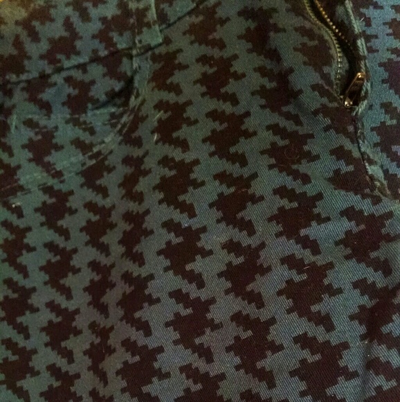 Candie's' Teal Houndstooth Skinny Jeans - Picture 3 of 5
