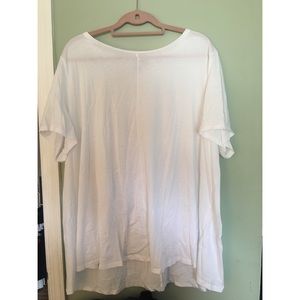 Size 22 White Tee