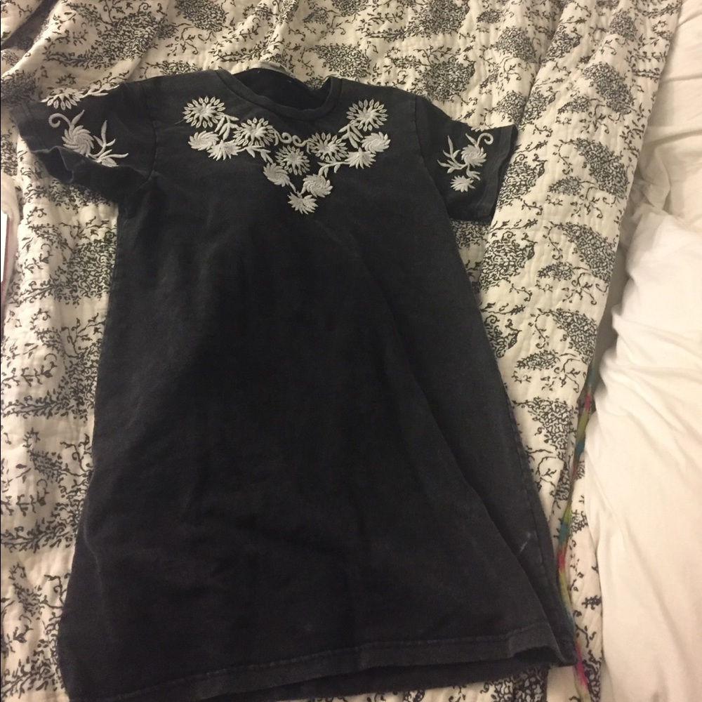 LA hearts t-shirt dress