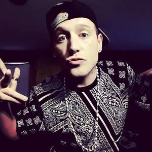 Meet your Posher, Rhyan