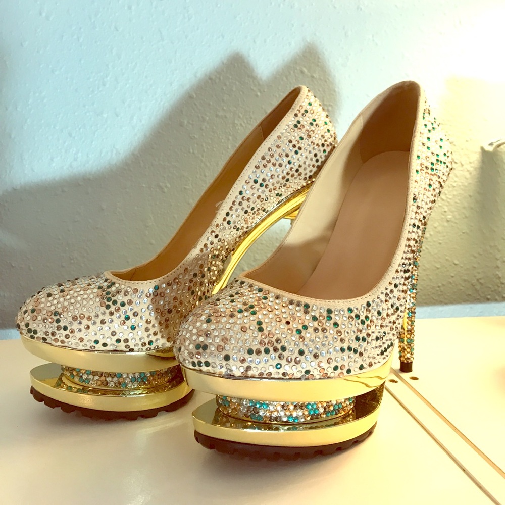 Bling bling rhinestone fancy high heels