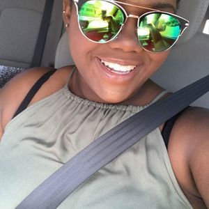 Meet your Posher, Mary