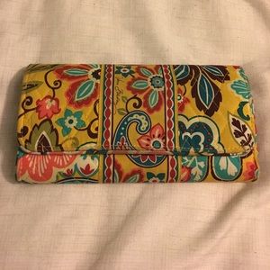 ⭐️ Vera Bradley wallet