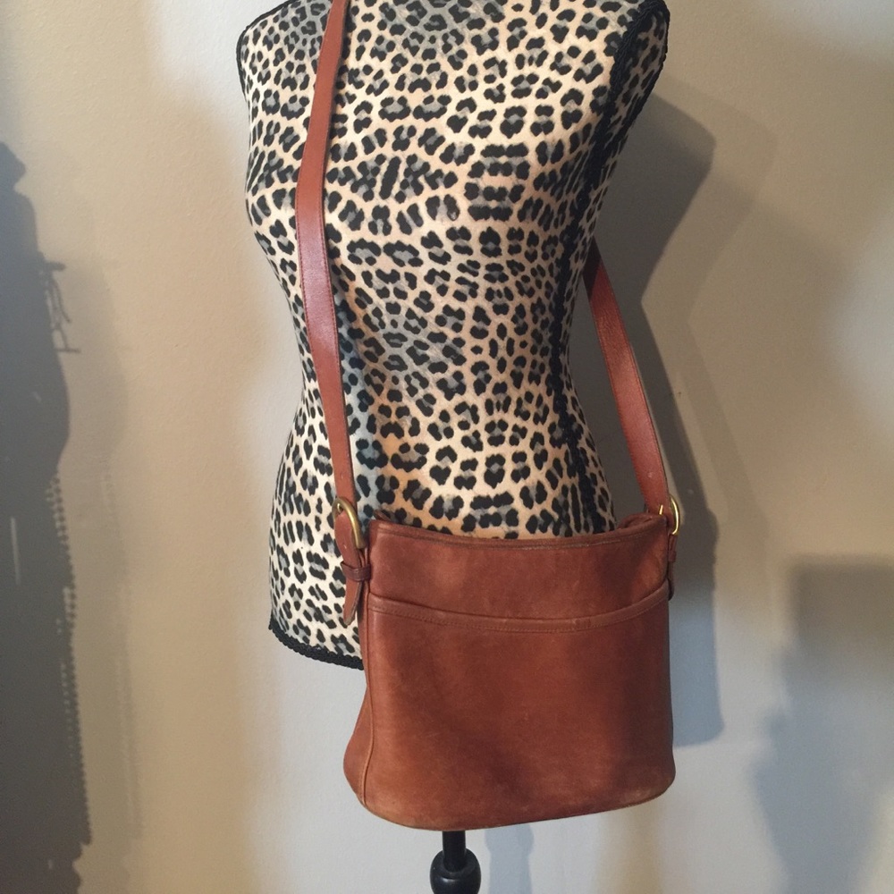 Coach vintage leather purse brown