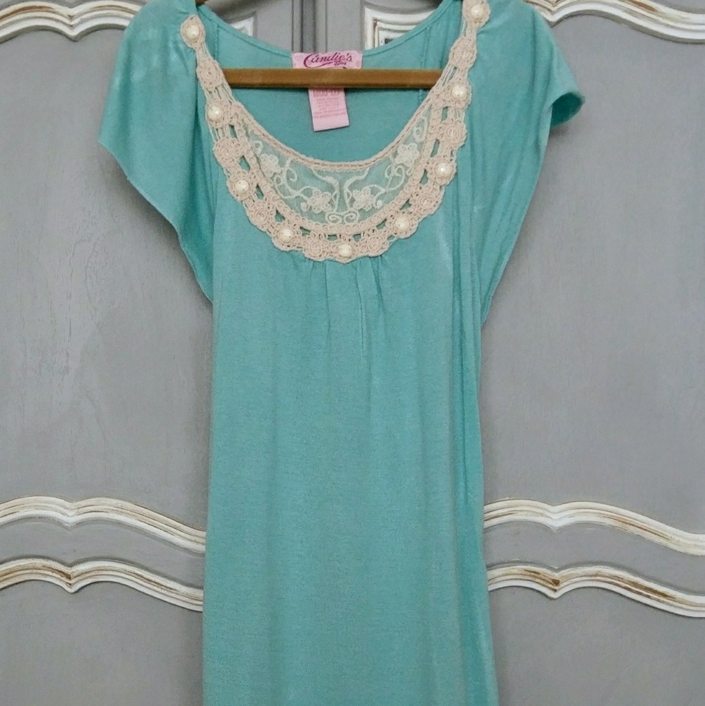 Candies Beautiful Tie-back Top