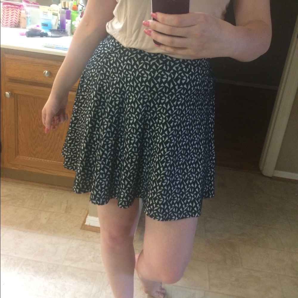 Black and white skater skirt