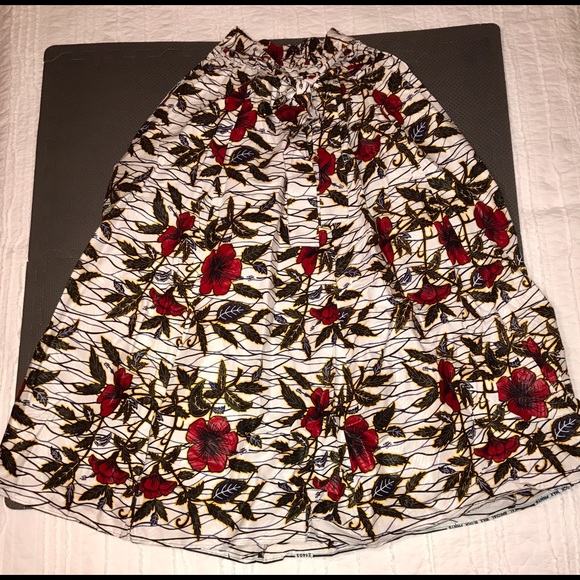 MULTI COLOR PRINT MAXI SKIRT