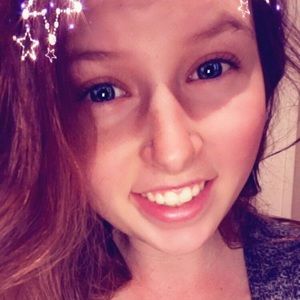 Meet your Posher, Kelsie