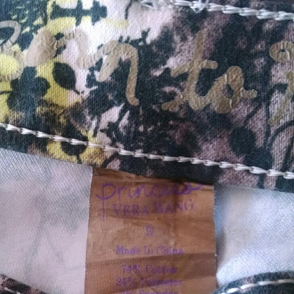 Vera Wang Unique Patterned Skinny Jeans - Picture 3 of 6