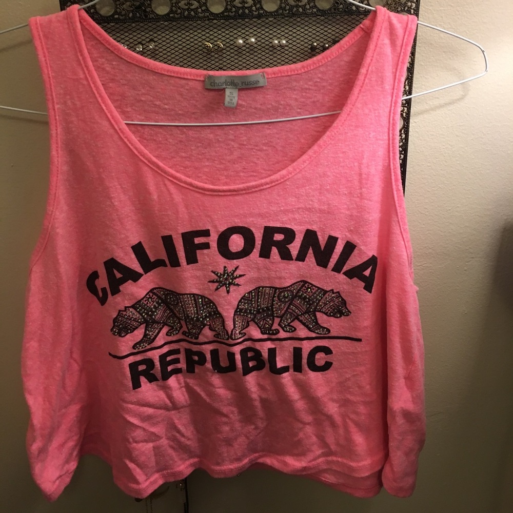 graphic crop top