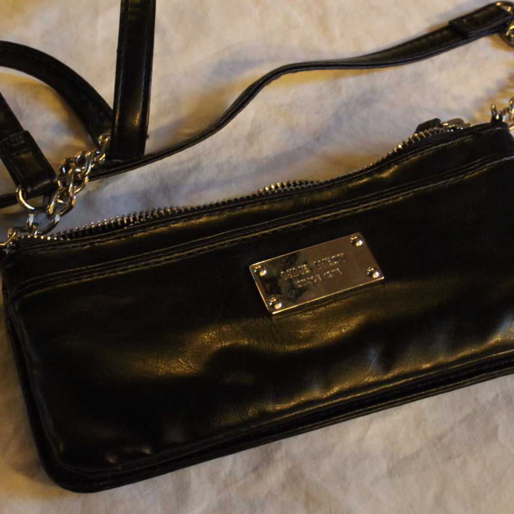 Black Nine West Cross Body Bag/Wallet/Clutch