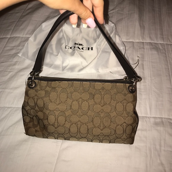 🌟Coach Purse🌟 - Picture 3 of 5