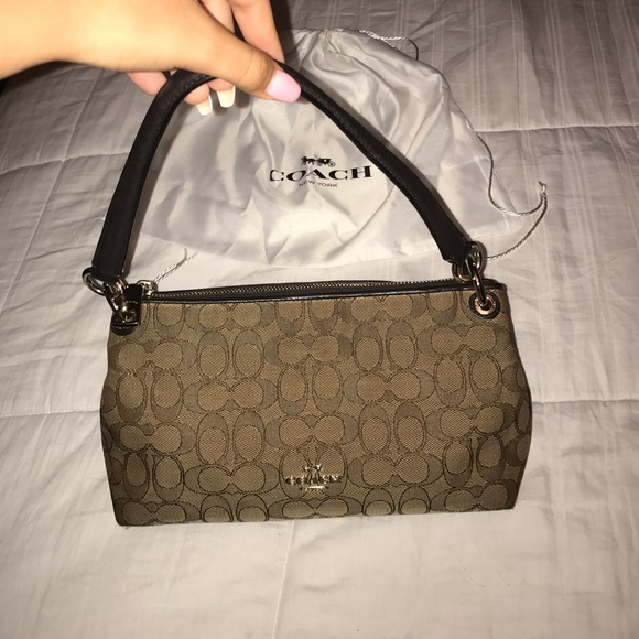 🌟Coach Purse🌟 - Picture 2 of 5