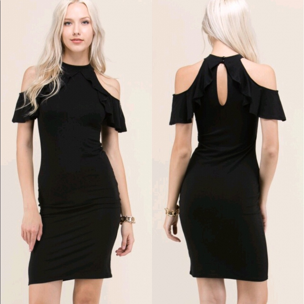 "Carrie" ll Black Cold-Shoulder Ruffle Dress 💕