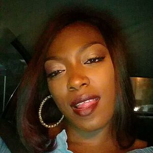 Meet your Posher, Naimah