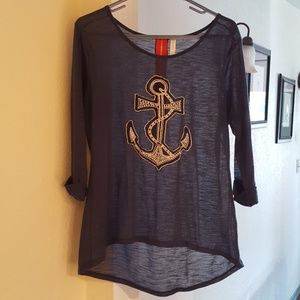 Half sleeve anchor top