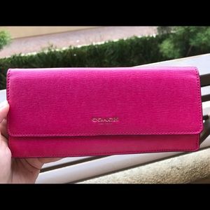 Coach soft skinny wallet in leather -women's