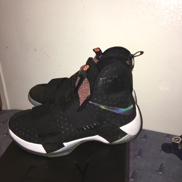 Lebron Soldiers 11 size 11 main image 5