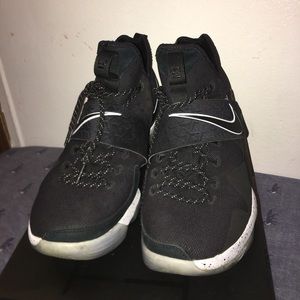 Lebron 14s " Black Ice " size 11.5