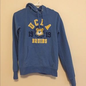 Ucla sweatshirt